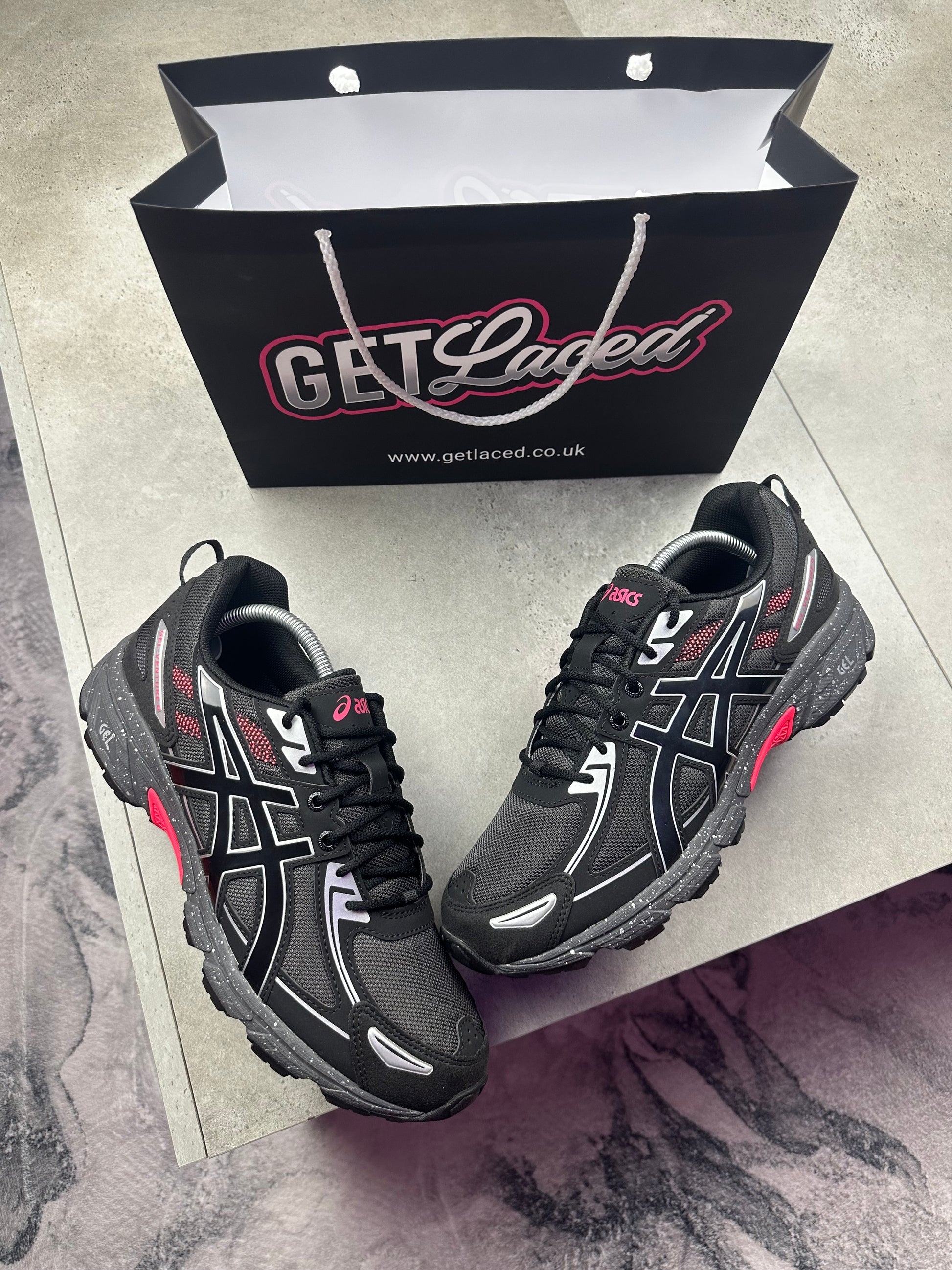Asics Gel Venture 6 - 'Obsidian Red'