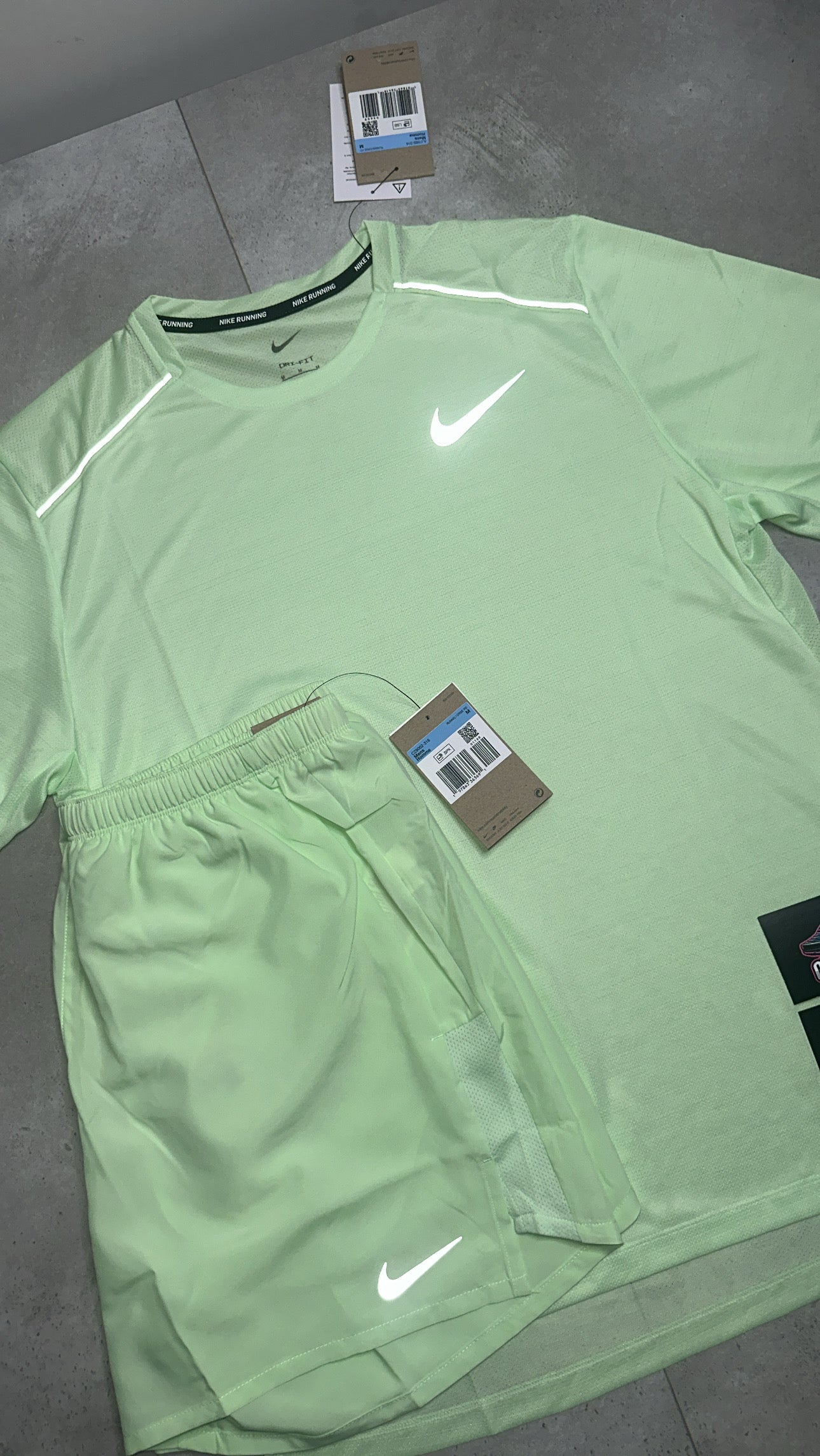 Nike Miler 1.0 T-Shirt & Shorts Set - 'Vapour Green'