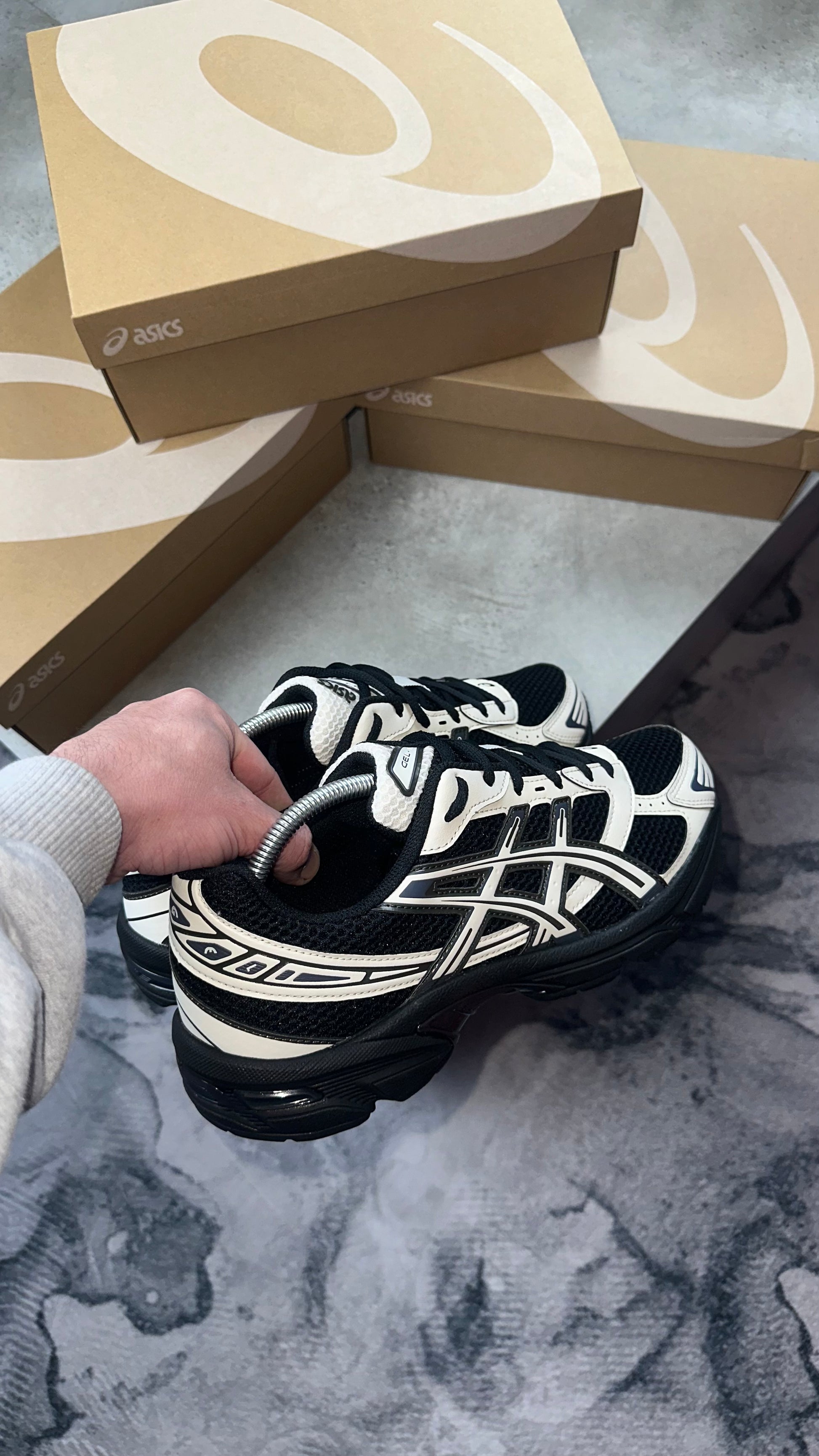 Asics Gel 1130 - 'Black & Cream'