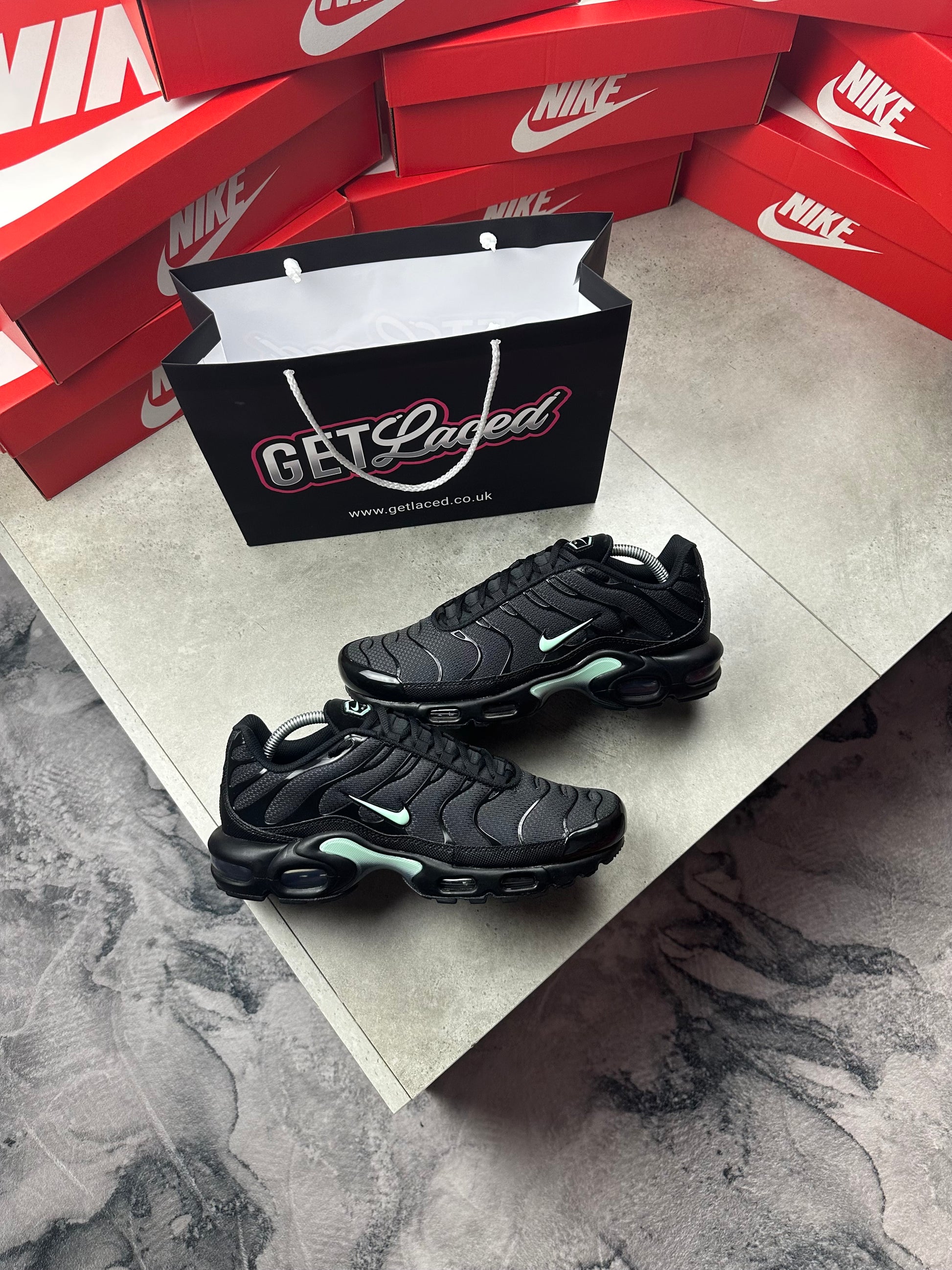 Nike Air Max Plus TN - 'Black Tiffany'