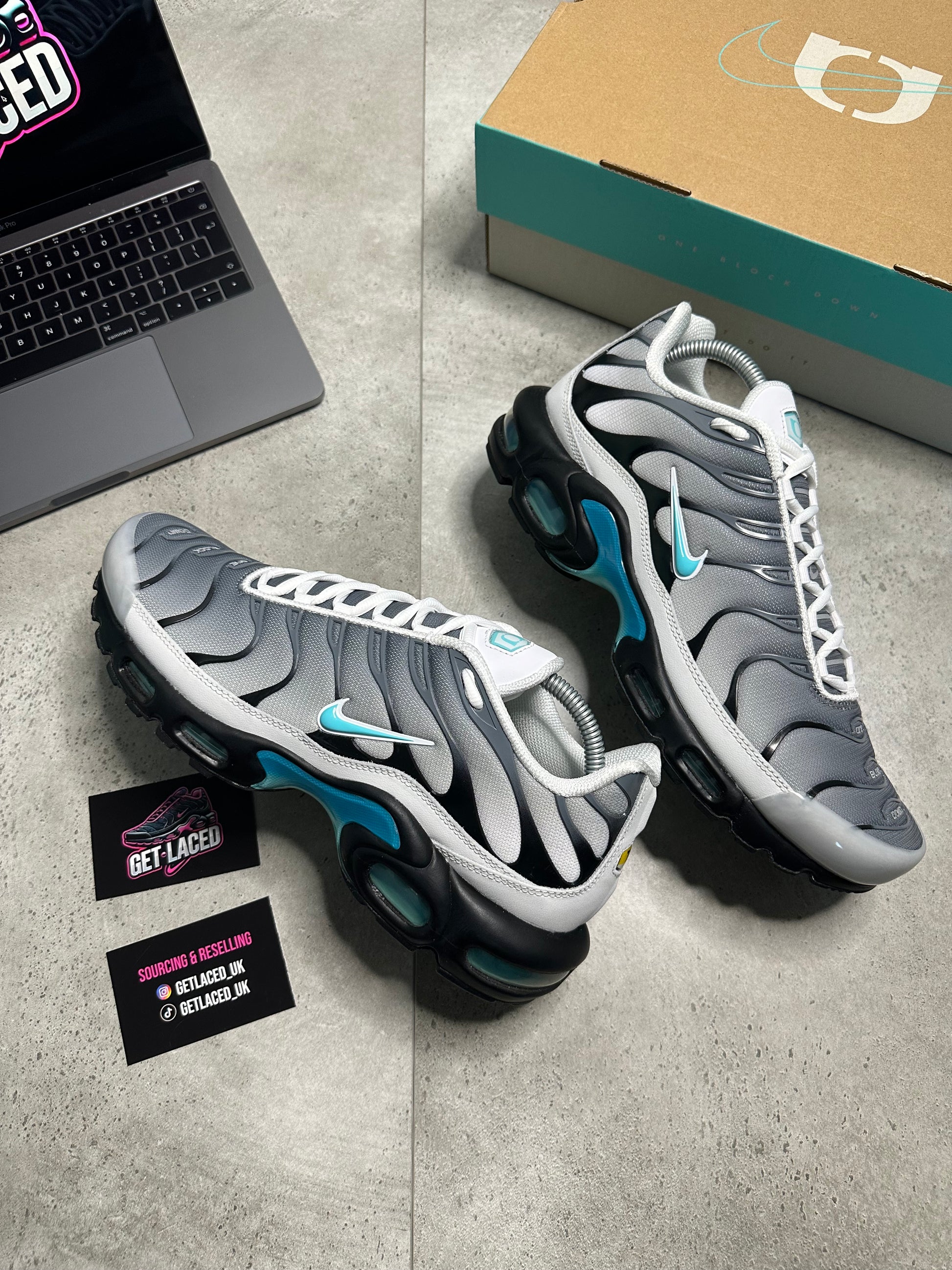 Nike Air Max Plus TN x OBD - 'Argento'