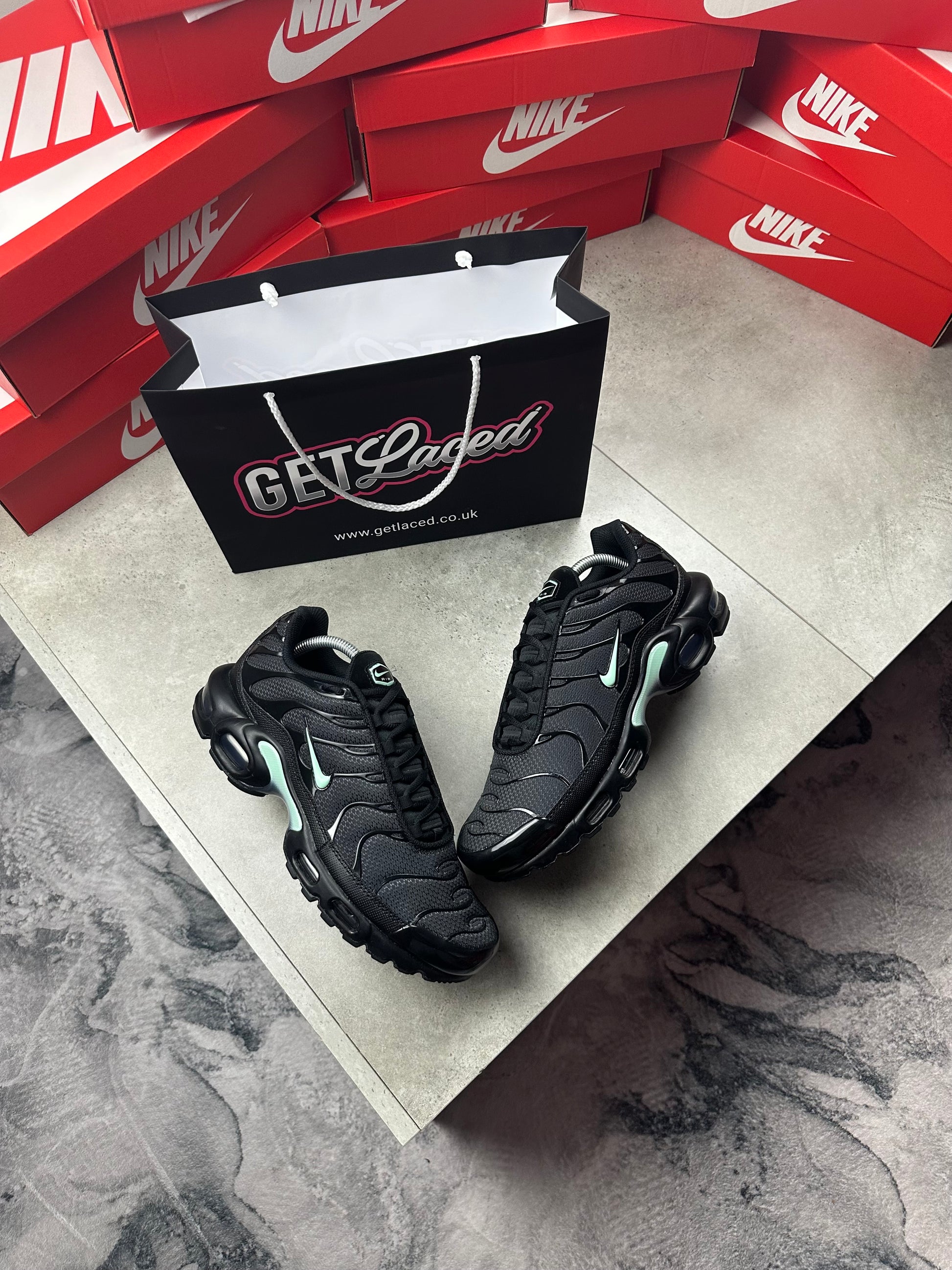 Nike Air Max Plus TN - 'Black Tiffany'