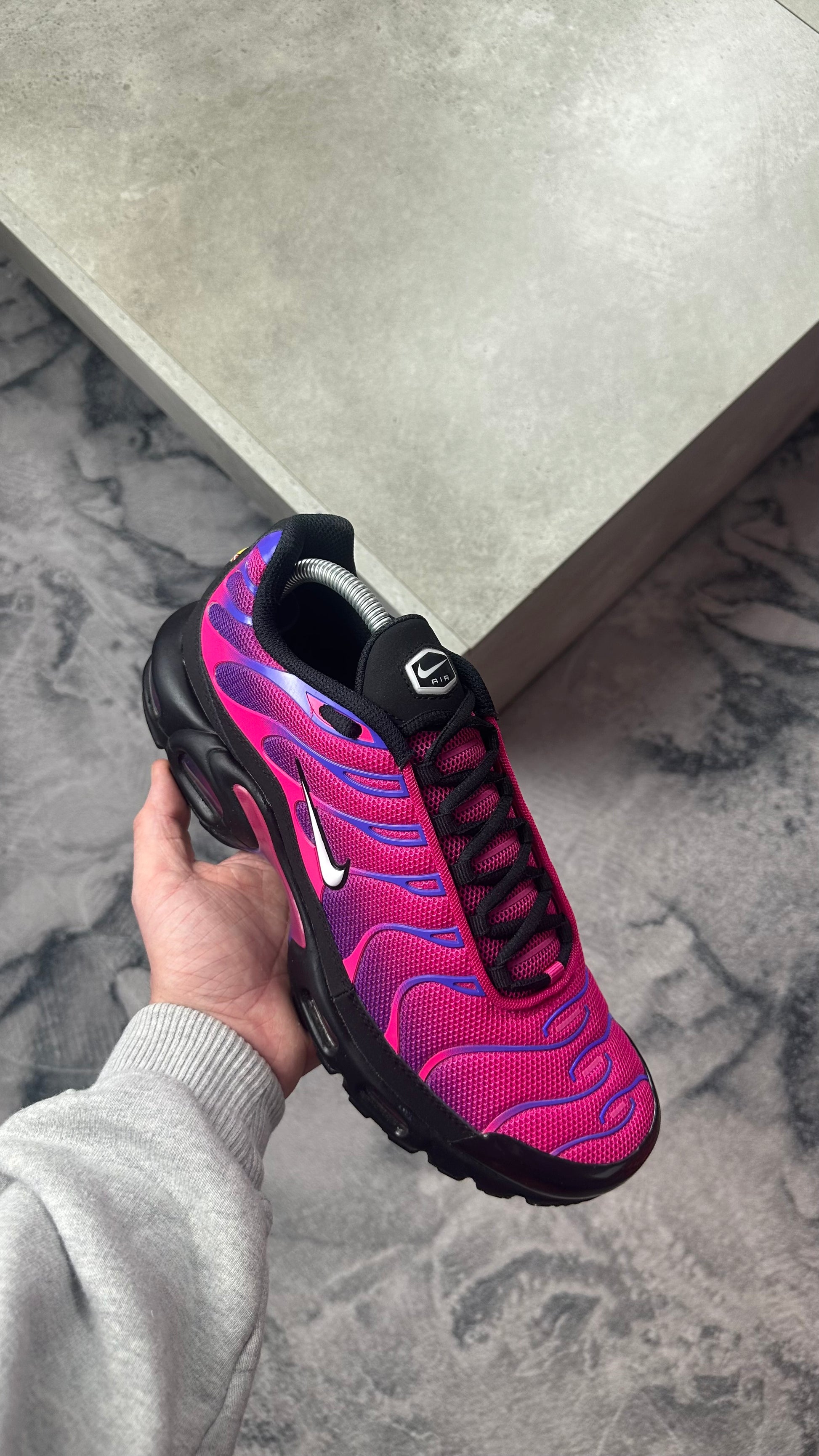 Nike Air Max Plus TN - 'Fireberry'