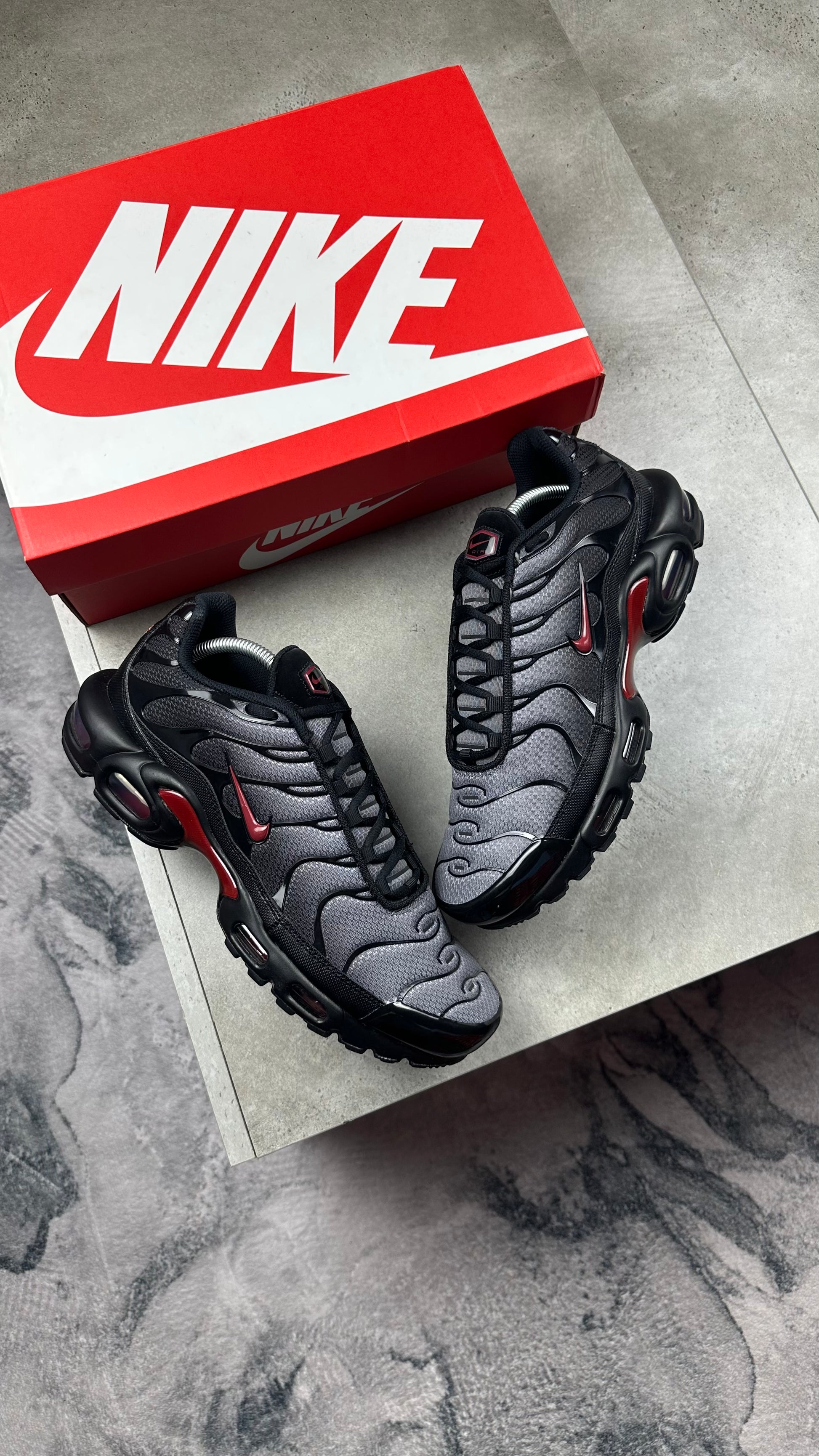Nike Air Max Plus TN - 'Team Crimson Dracula'