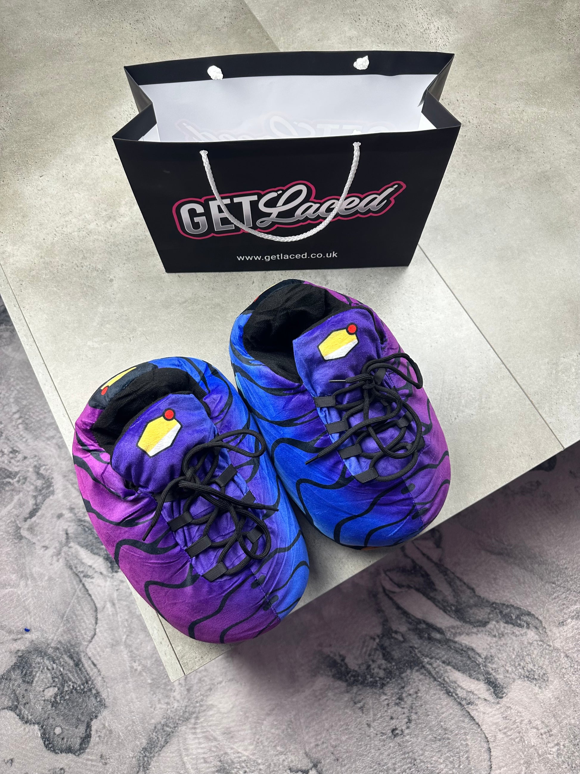 'TN' - Inspired Slippers