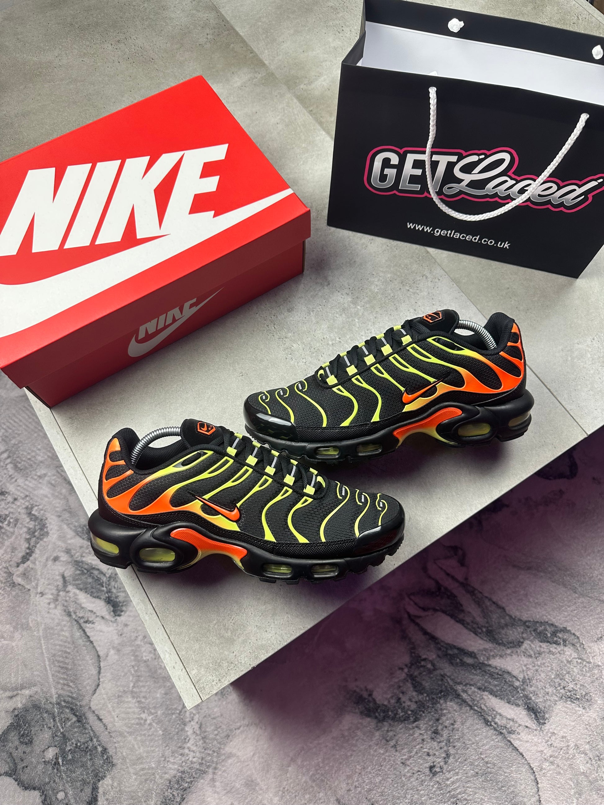 Nike Air Max Plus TN - 'Hyper Crimson Lime Lights'