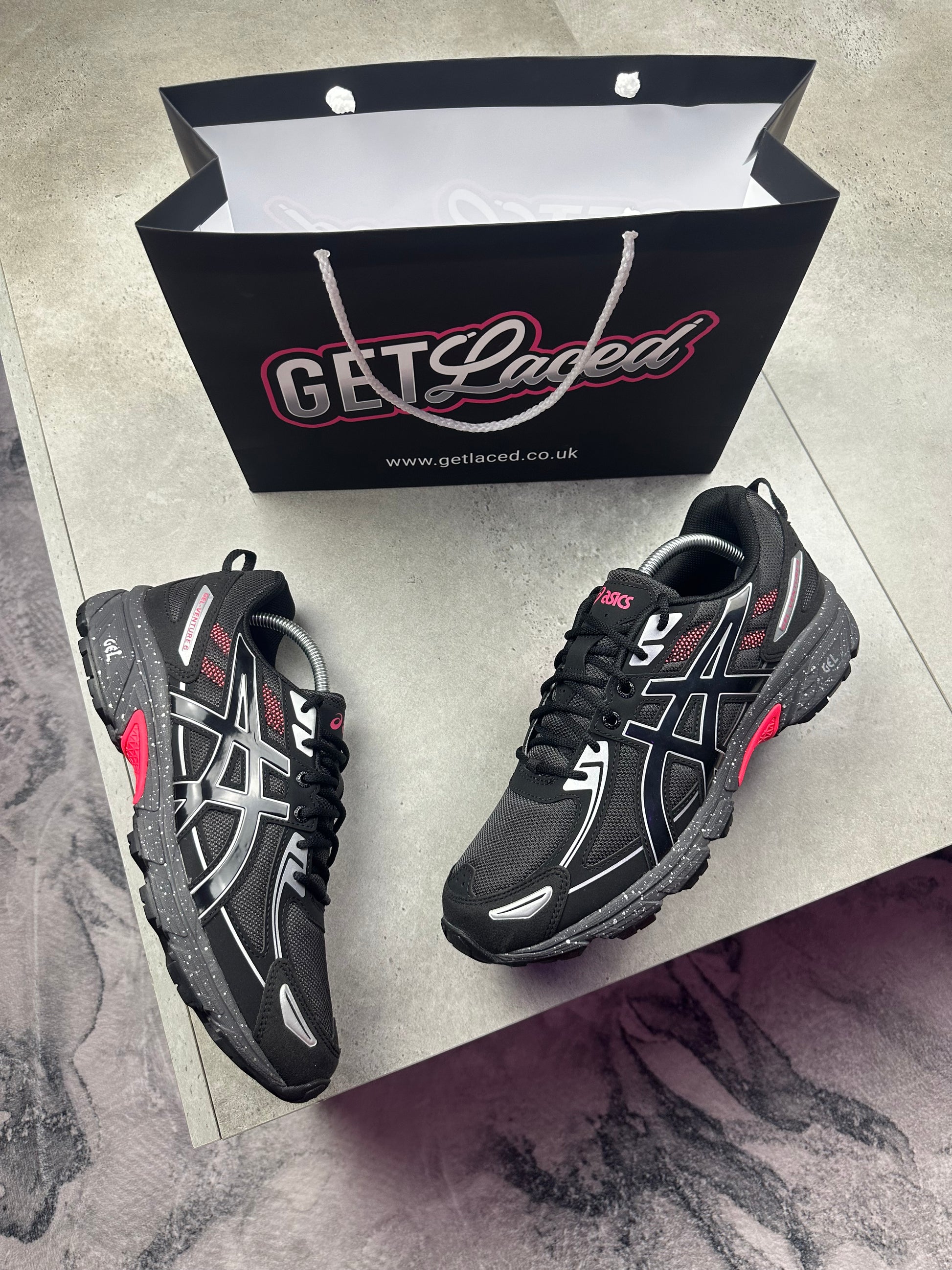 Asics Gel Venture 6 - 'Obsidian Red'