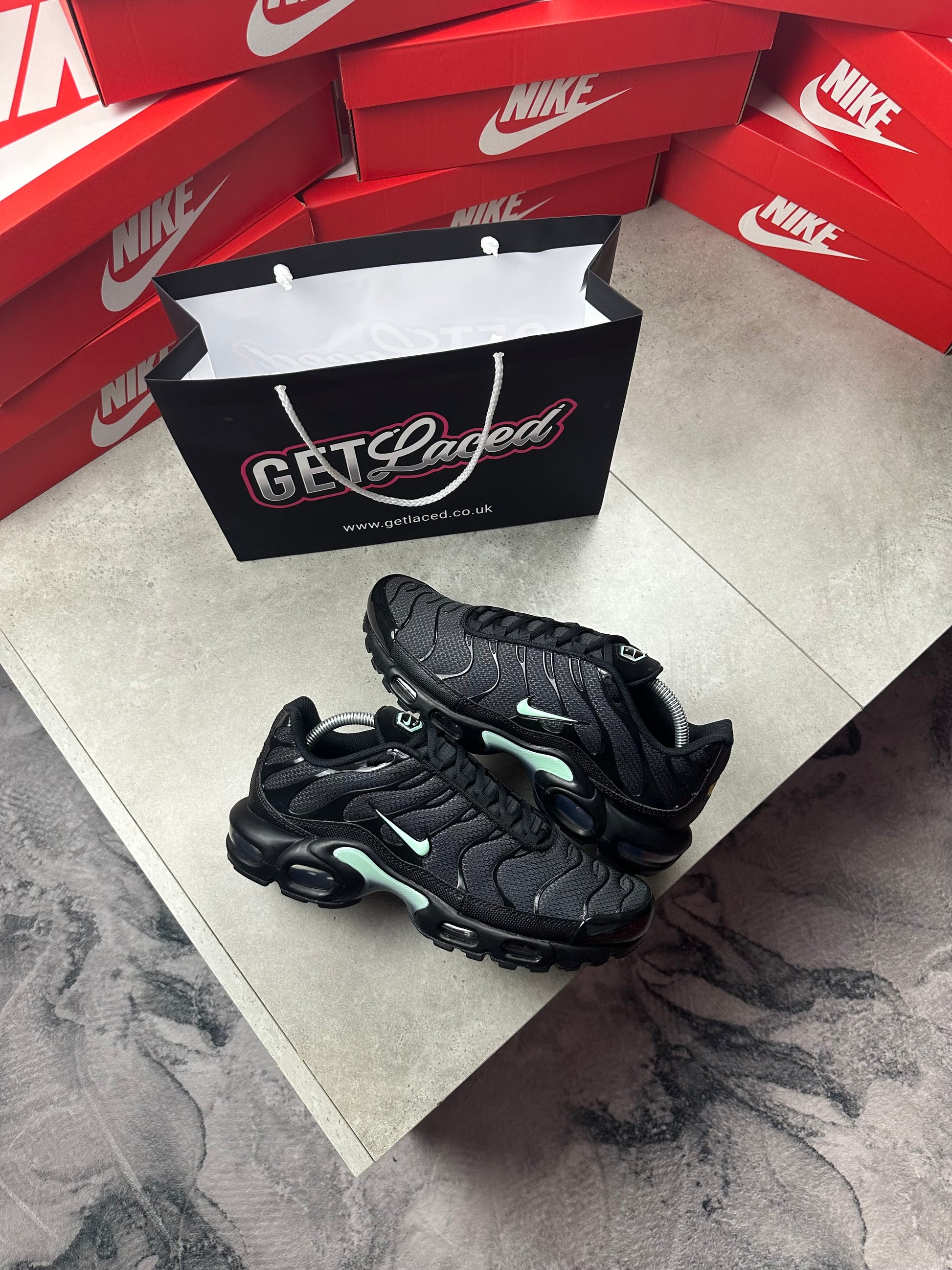 Nike Air Max Plus TN - 'Black Tiffany'