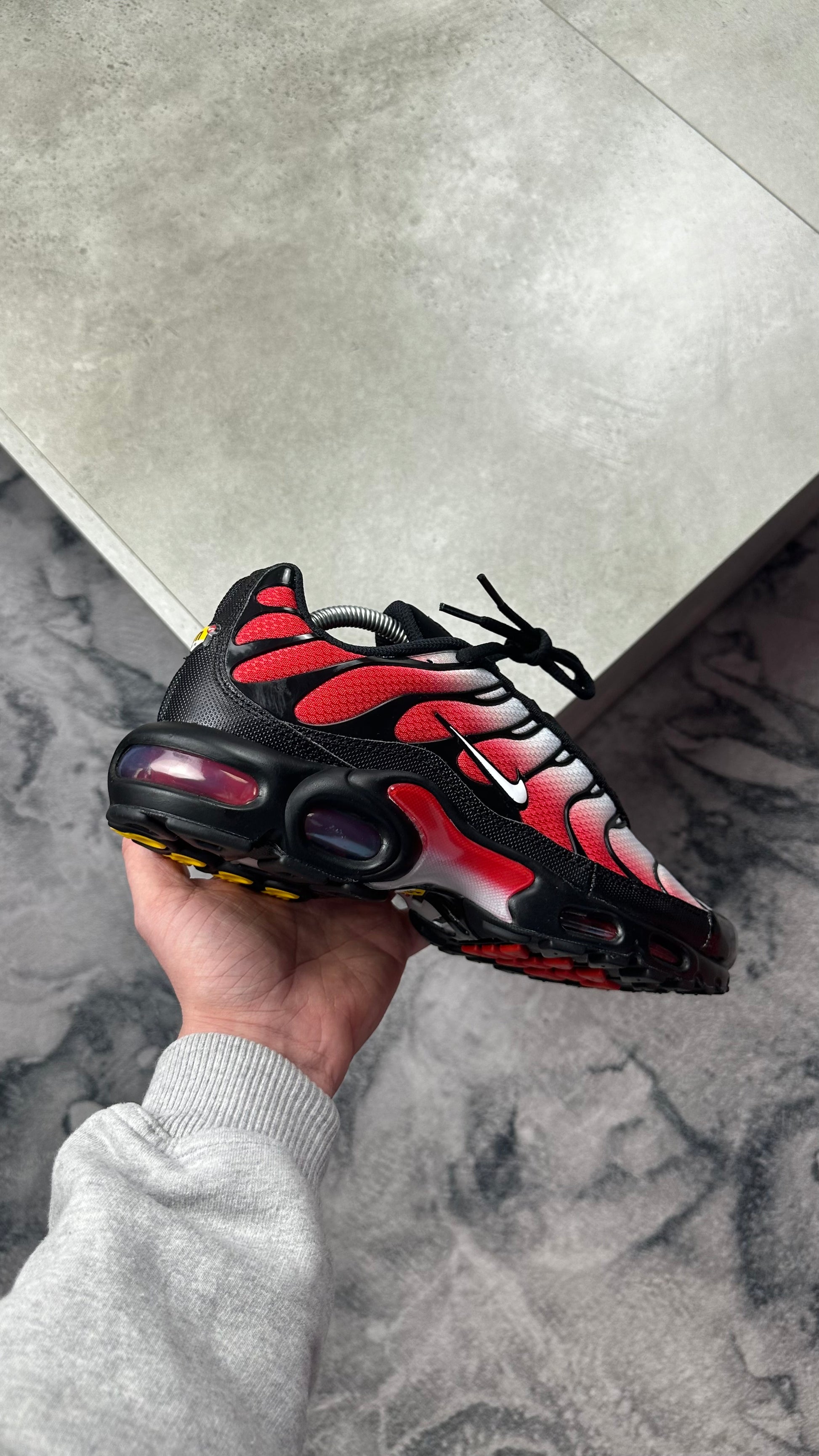 Nike Air Max Plus TN - 'Fiery Red'