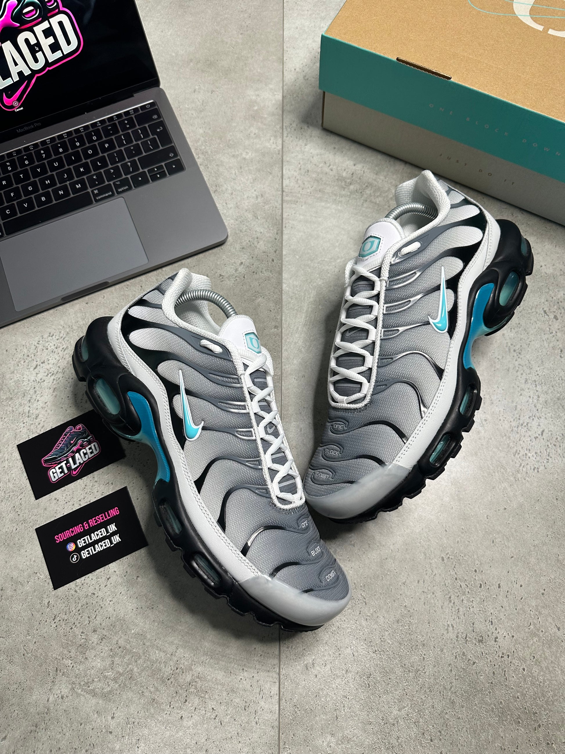 Nike Air Max Plus TN x OBD - 'Argento'