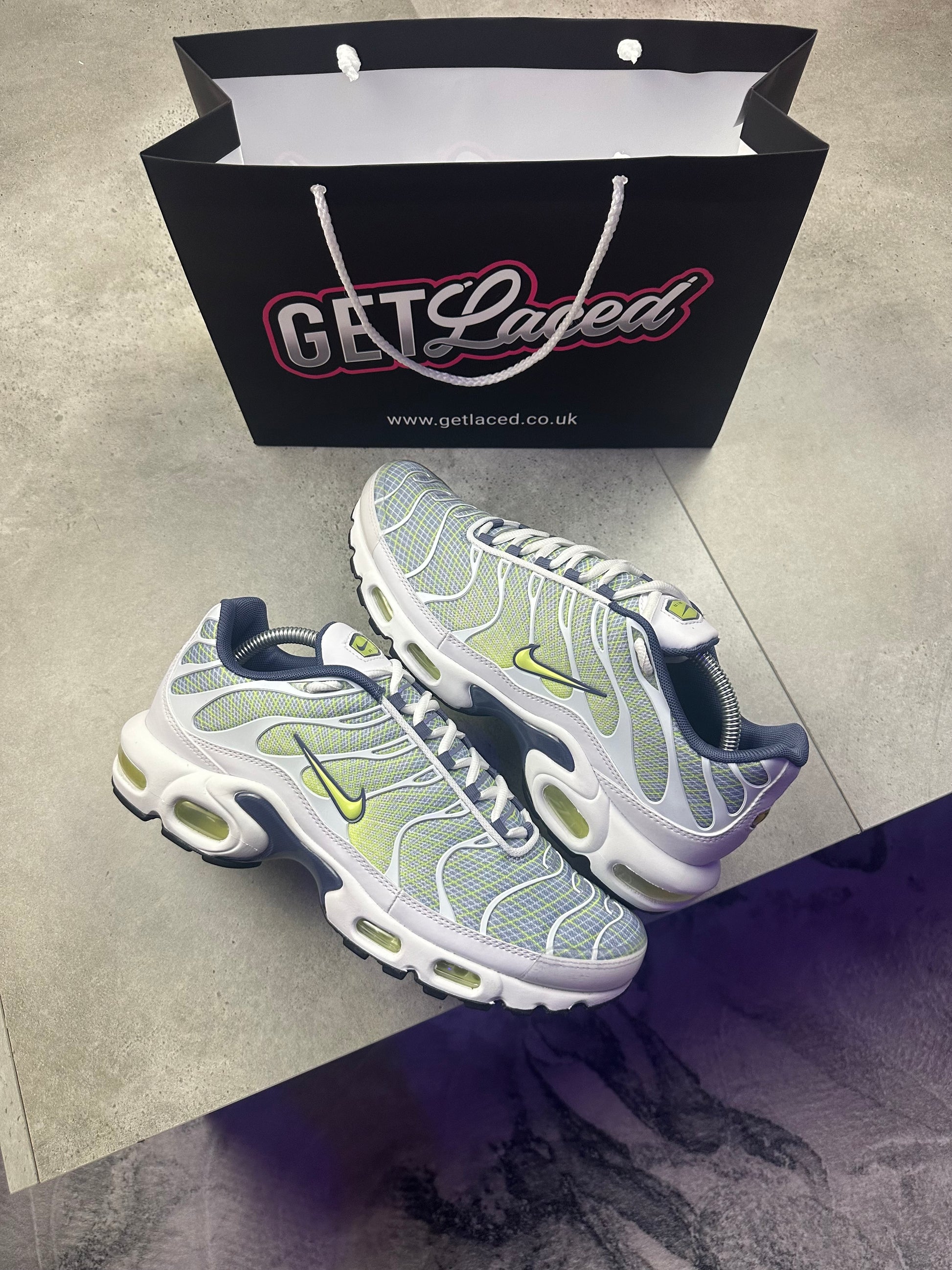 Nike Air Max Plus TN - 'Pebble Grey/Lime'