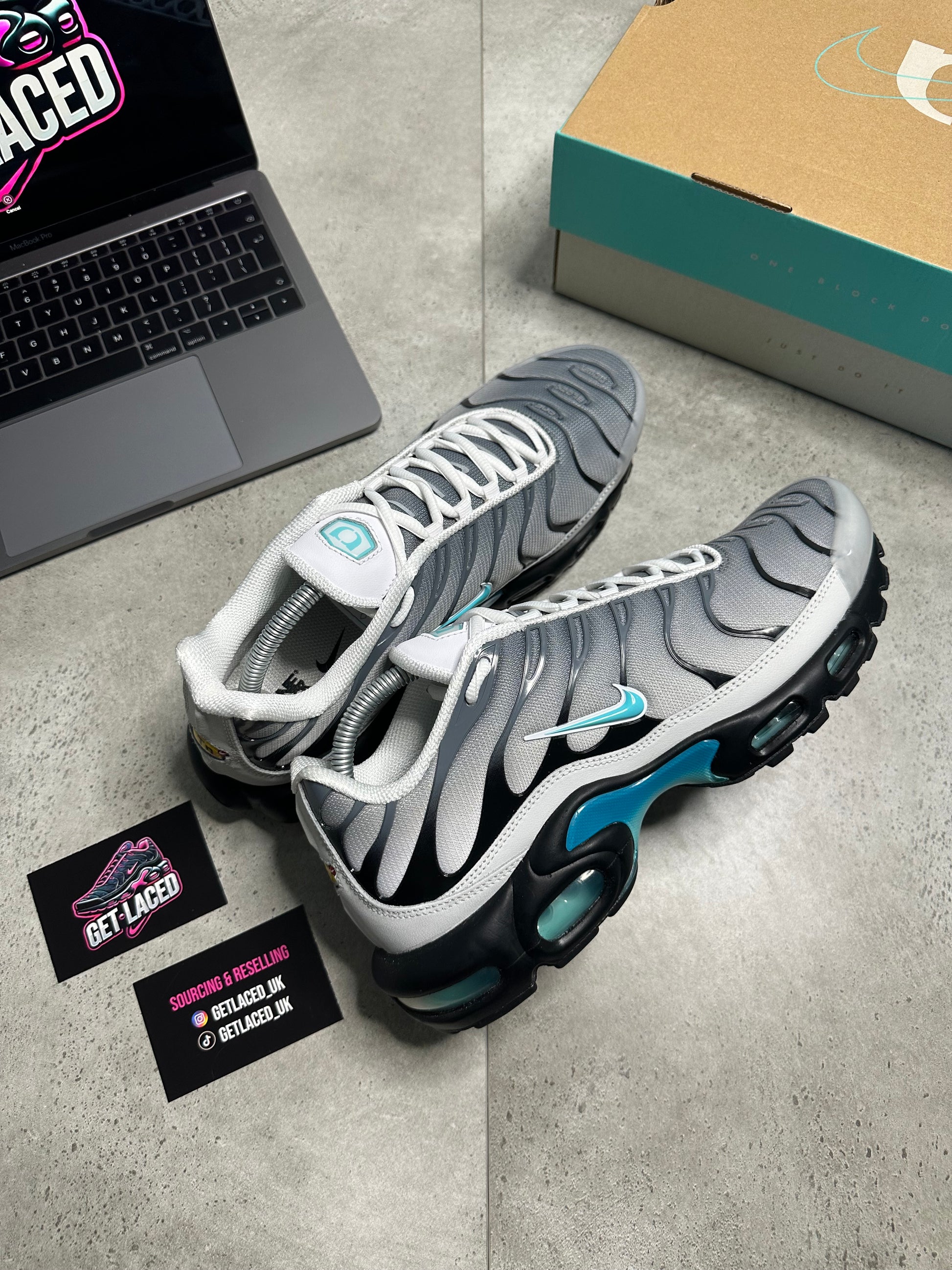 Nike Air Max Plus TN x OBD - 'Argento'