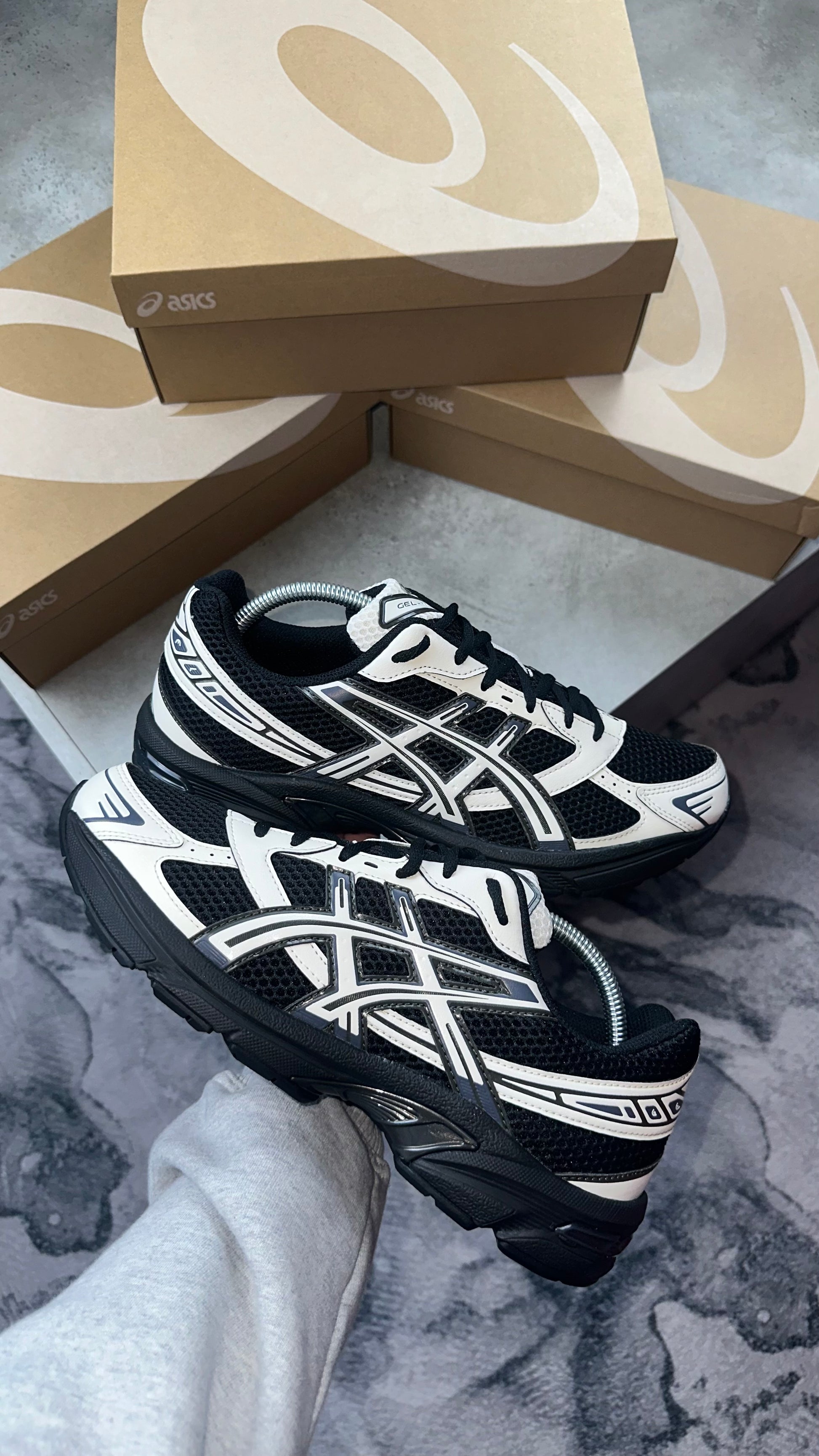 Asics Gel 1130 - 'Black & Cream'